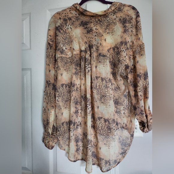 Free People Blouse - Picture 2 of 5